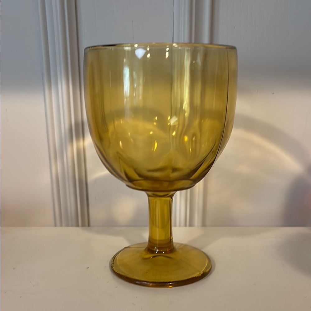 VINTAGE THUMBPRINT GOBLET SCHOONER WINE GLASS